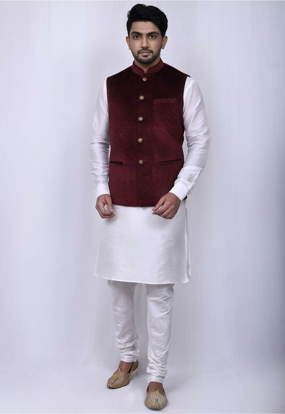 White kurta pajama with on sale maroon jacket