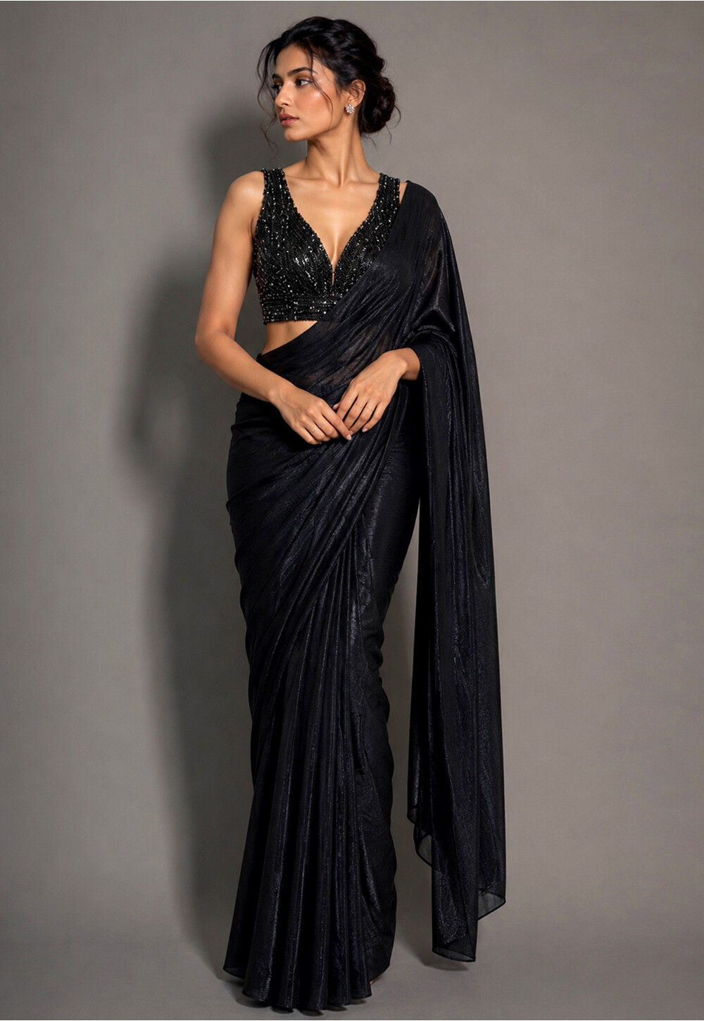 Solid Color Saree Buy Solid Color Georgette Saree in Black Online : SET707 - Utsav Fashion