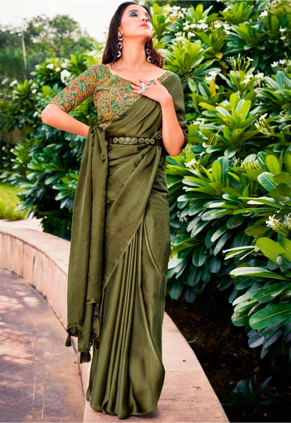 Attractive Dark Green Silk Saree Online | Bagtesh Fashion