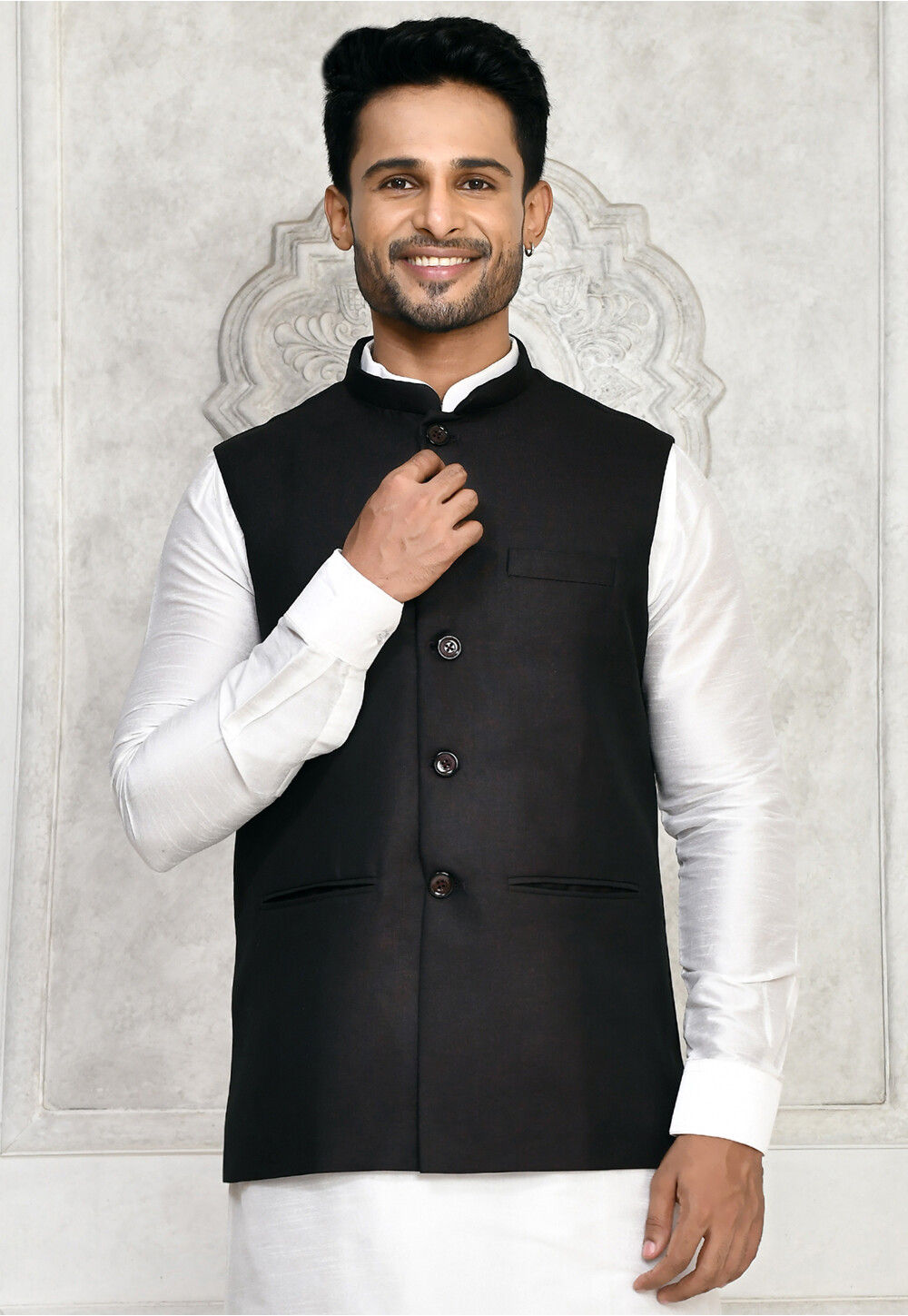 Buy online Black Jacquard Silk Blend Nehru Jacket from Jackets for Men by  Veera Paridhaan for ₹1040 at 70% off | 2024 Limeroad.com