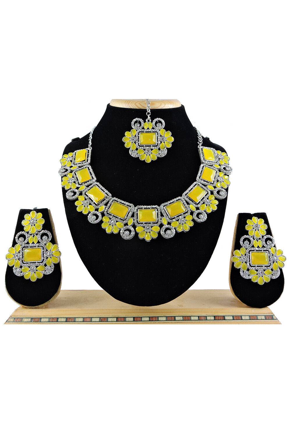Yellow colour necklace sales set