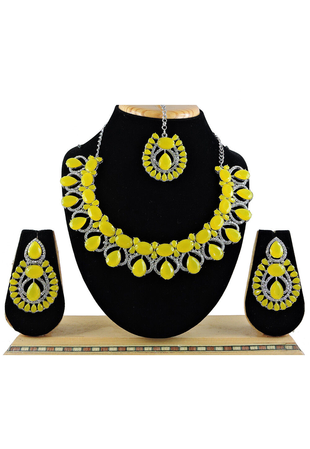 Buy Stone Studded Necklace Set Online JHU3071 Utsav Fashion