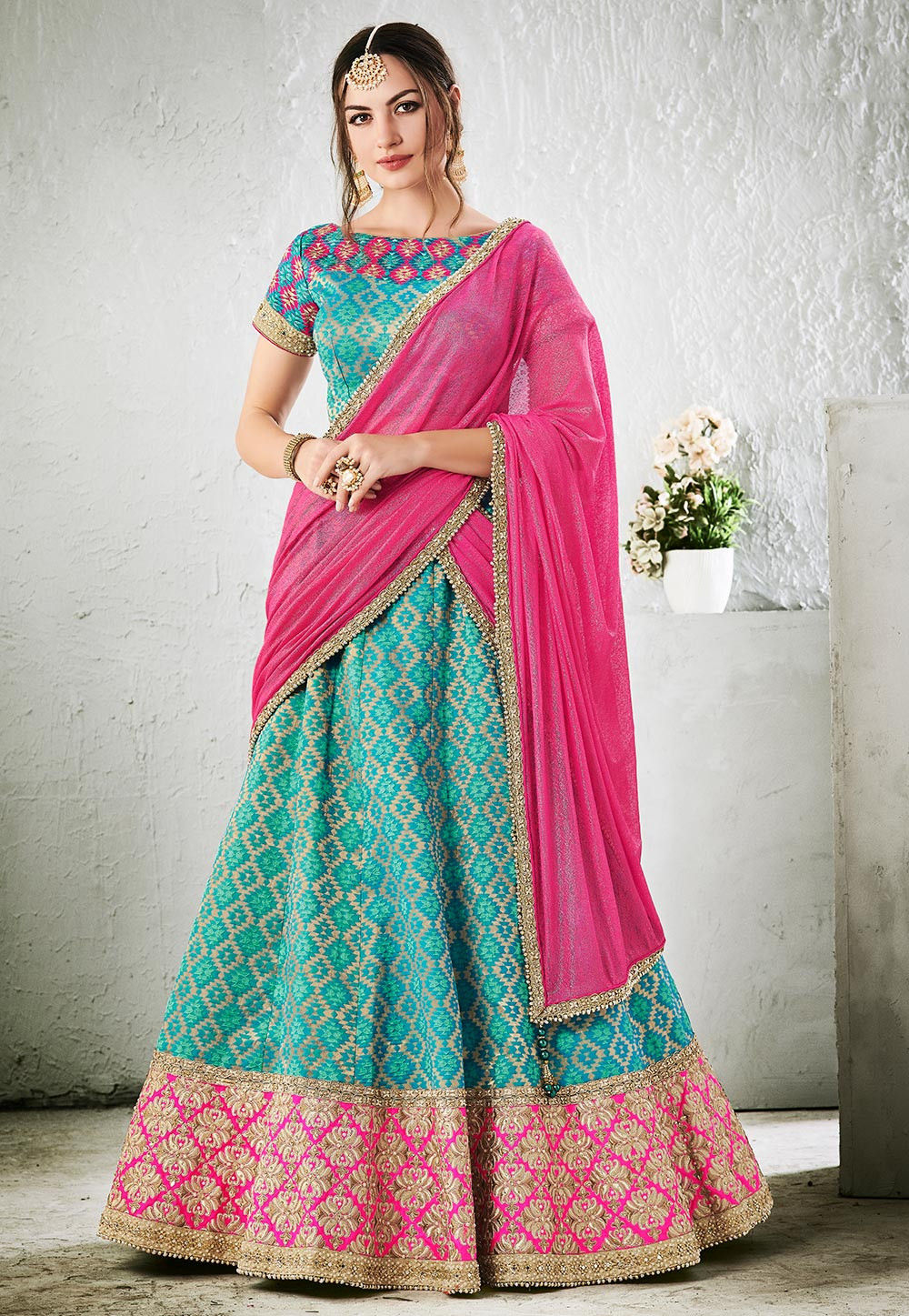 Sky Blue And Pink Ladies Wedding Lehenga, Size: Free Size at Rs 4099 in  Surat