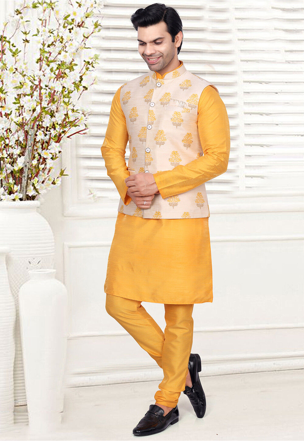 Matching legging for yellow kurta clearance