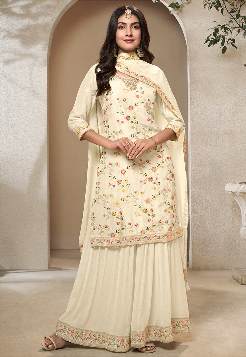 Organza Silk Pretty Cream Pakistani Style Salwar Suit