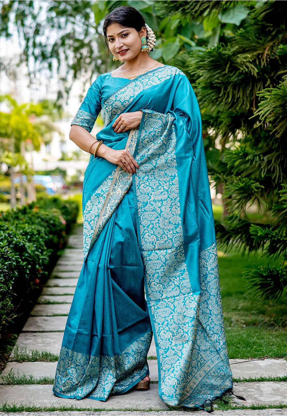 Woven Art Silk Saree in Light Blue