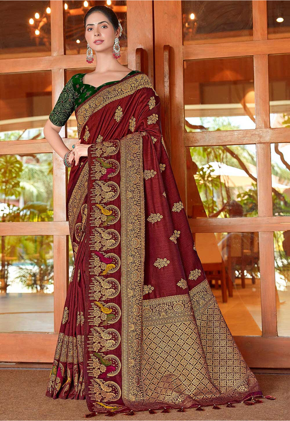 Garad Silk Saree (Image Courtesy: Utsav Fashion) - Utsavpedia