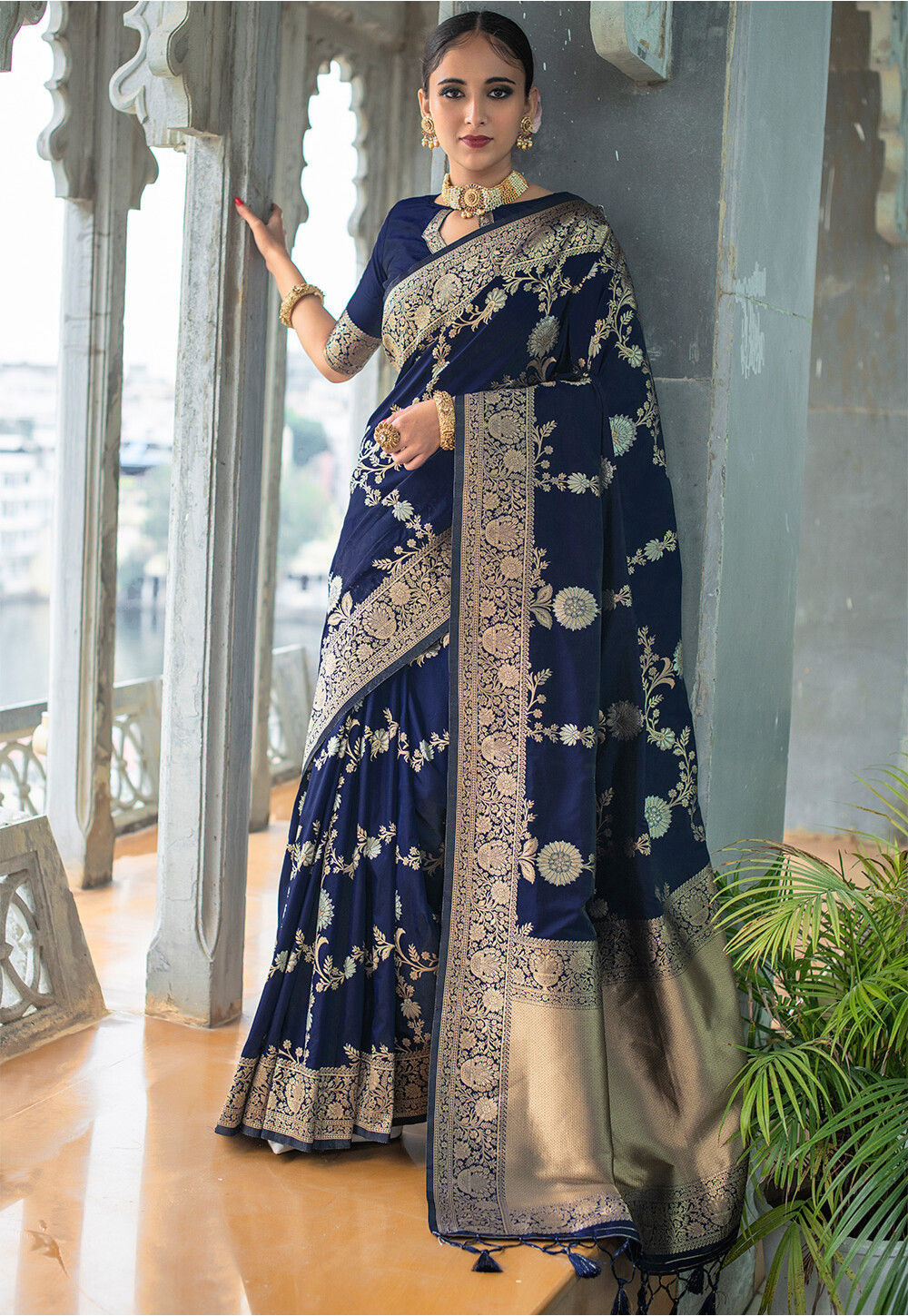 Woven Art Silk Saree in Navy Blue : SELA1117