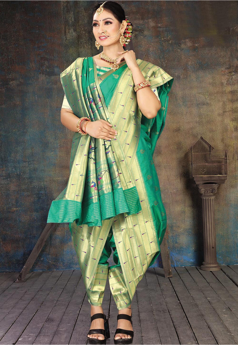 Woven Art Silk Saree in Sea Green SFF2597