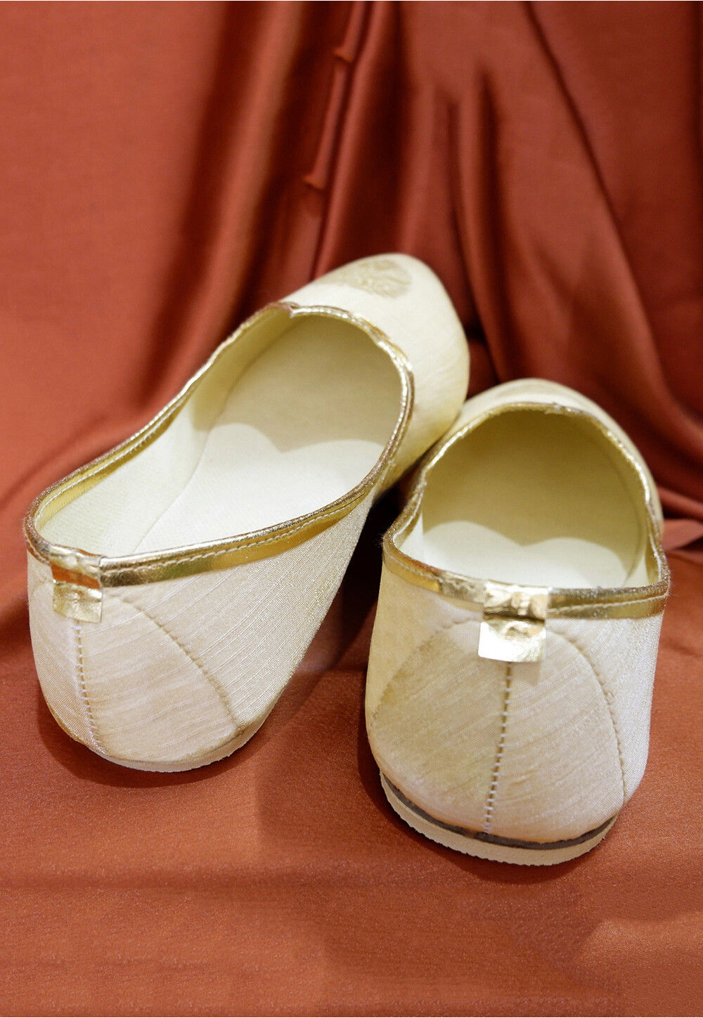 Beige Brocade Mojari Shoes for Men main image 0