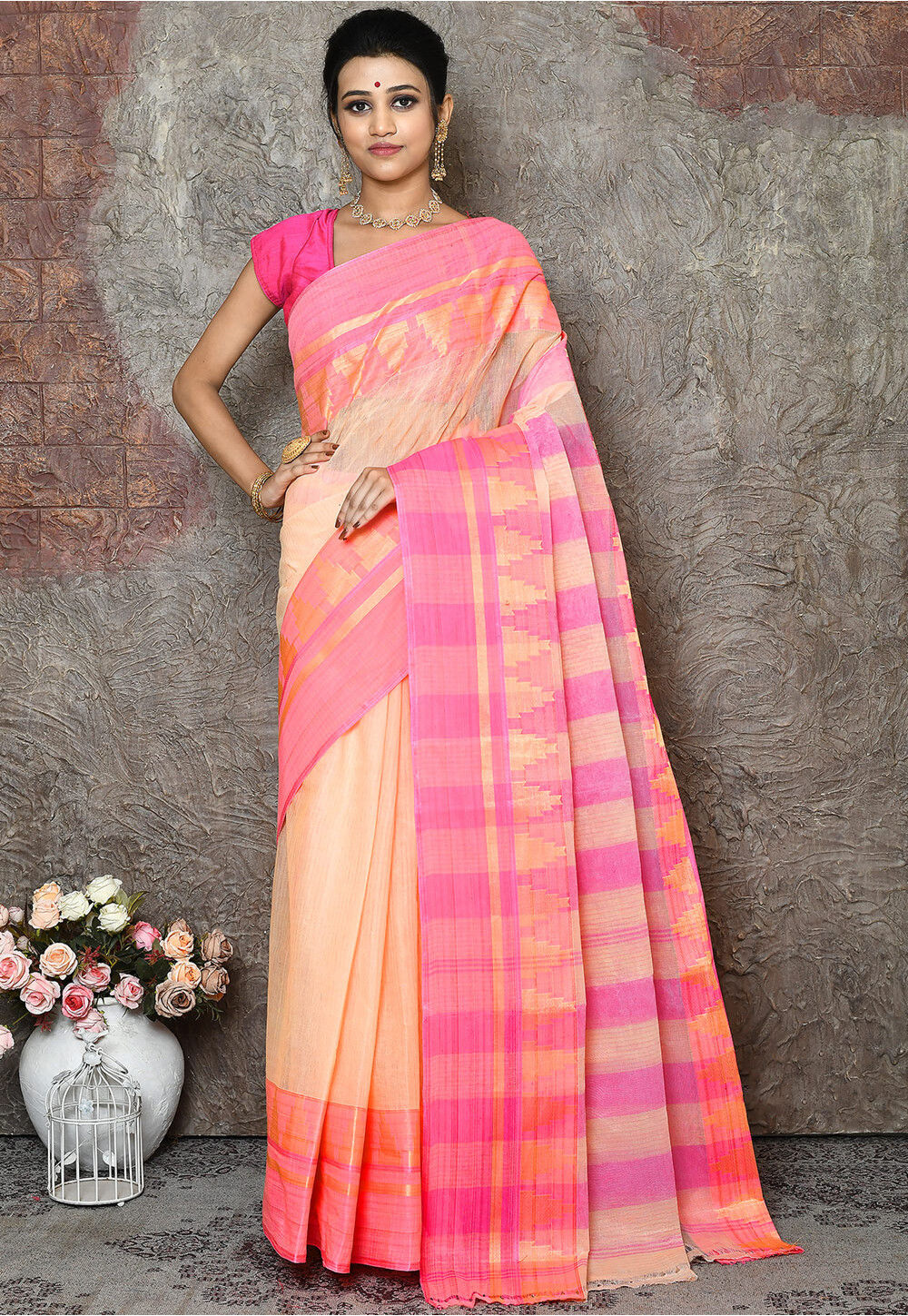 Buy Woven Cotton Tant Saree in Peach Online : SHXA2132 - Utsav 