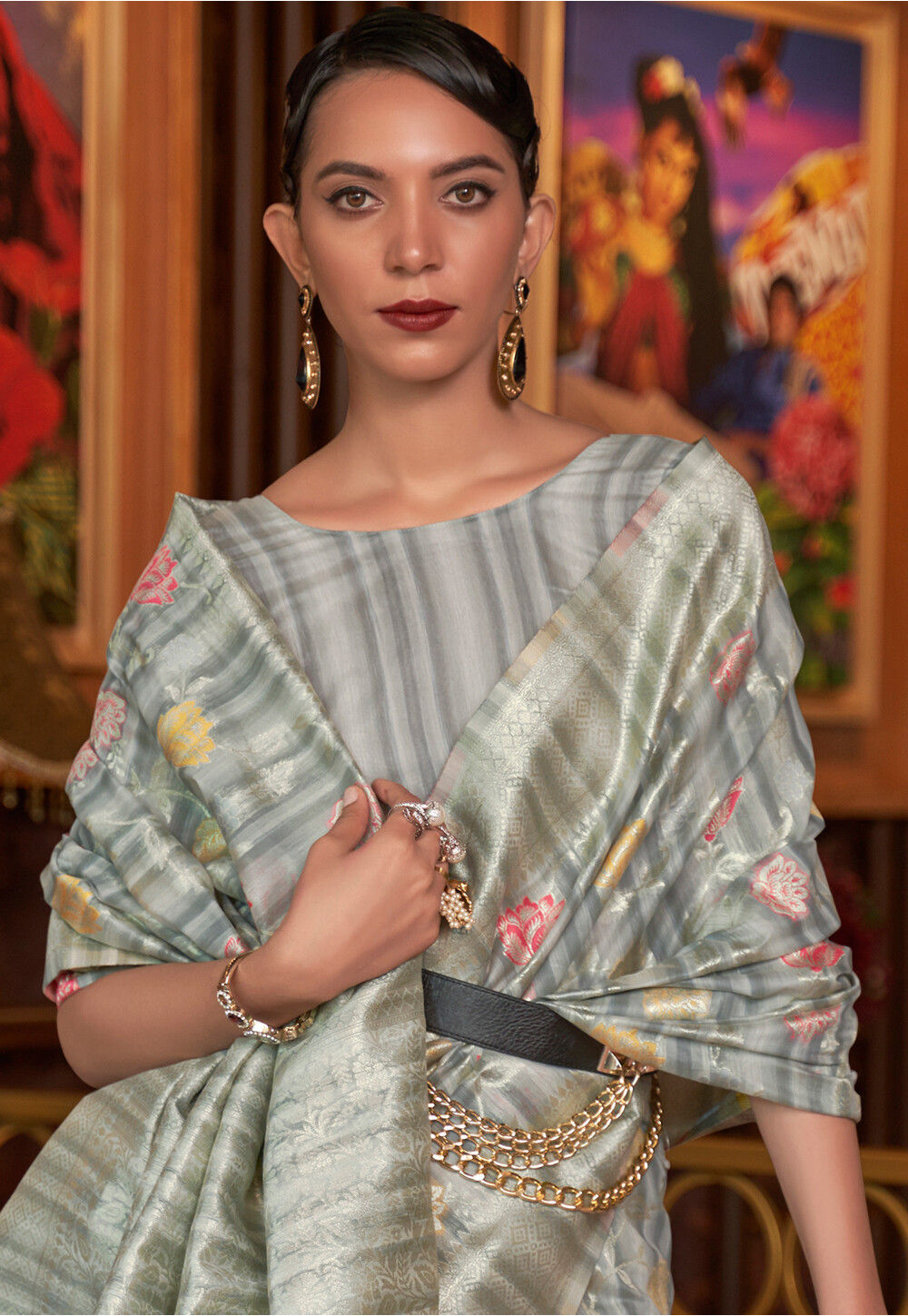 Woven Linen Saree in Grey SSF18721