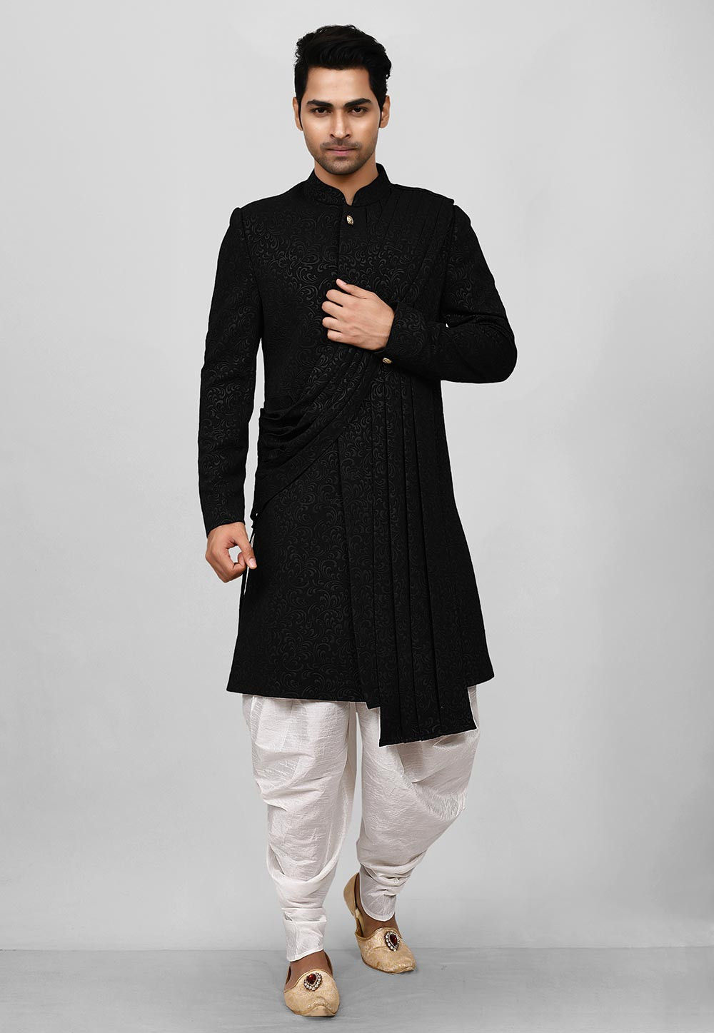Buy Woven Quilted Scuba Sherwani in Black Online : MTX1419 - Utsav Fashion