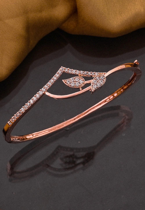 Designer Gold Polish American Diamond Sleek Bracelet