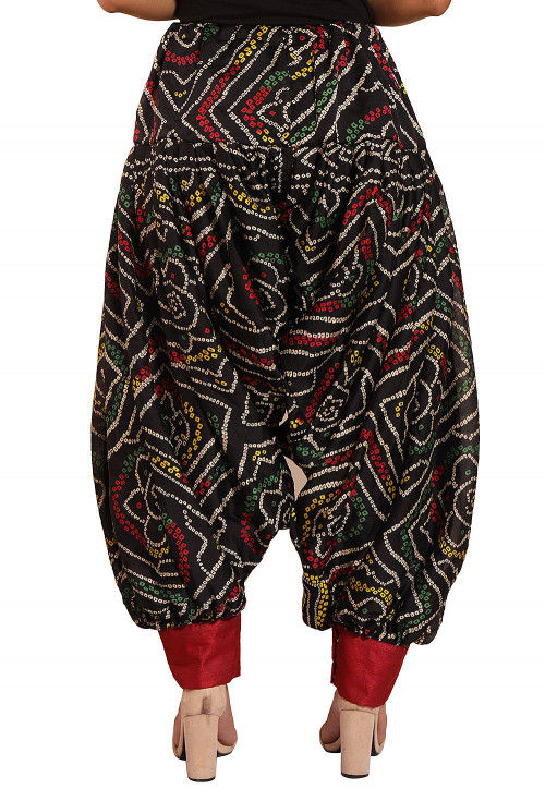 Bandhej Printed Crepe Alladin Pant in Black