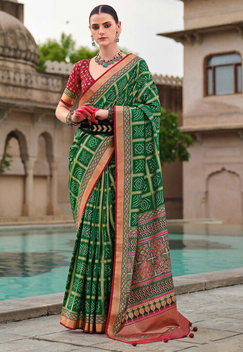 Bandhej Printed Viscose Silk Saree in Dark Green