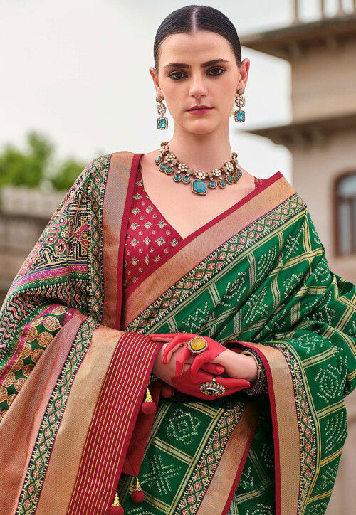 Bandhej Printed Viscose Silk Saree in Dark Green