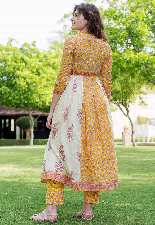 Block Printed Cotton Anarkali Kurta Set in Yellow and White : TQM407