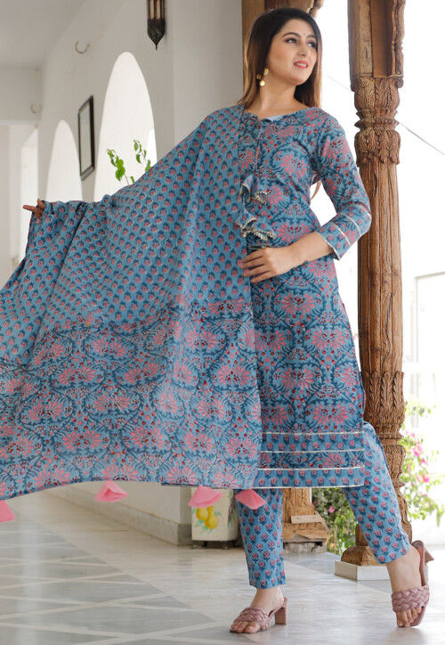Printed suit online design neck