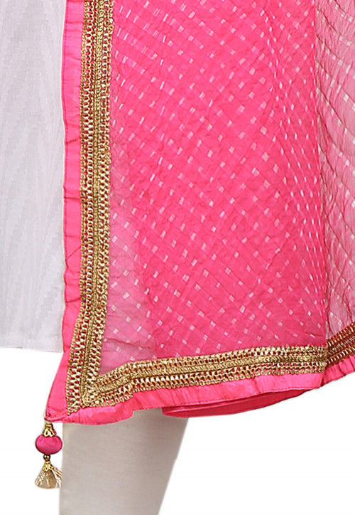 Printed Pure Georgette Dupatta in Pink