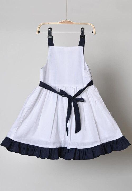 floral sun dress Spaghetti Strap A-Line Smocked Beach Summer Sundress cocktail dresses for wedding Size:3XL 18.5” Neck / 36-37” Sleeve What To Wear With