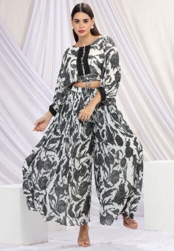 Digital Printed Chinon Chiffon Crop Top Set in Off White