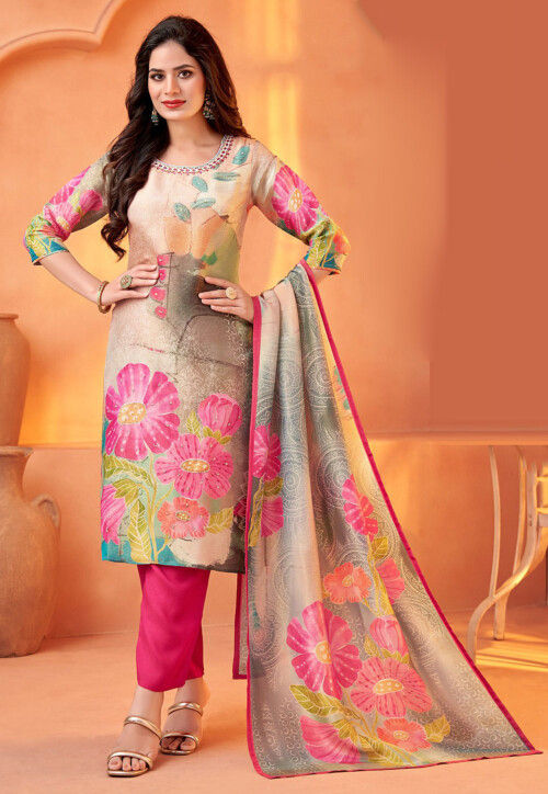 Digital Printed Organza Pakistani Suit in Multicolor