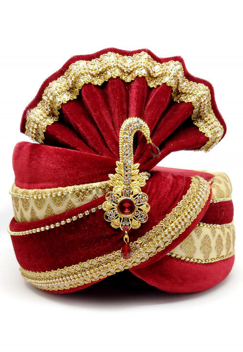 Embellished Velvet Turban in Maroon