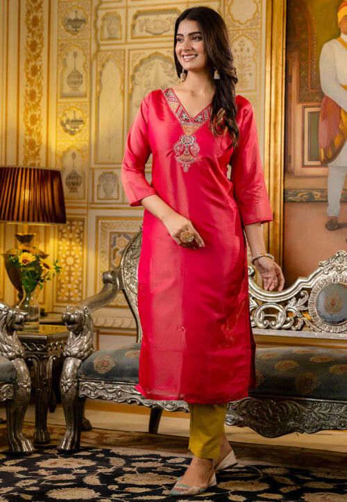 Embroidered Chinon Chiffon Straight Kurta in Fuchsia