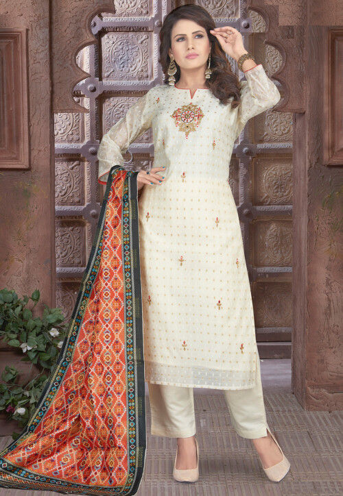 Embroidered Chanderi Silk Pakistani Suit in Off White : KUMT878