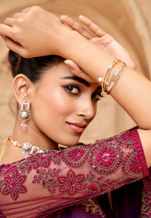 Embroidered Border Chiffon Scalloped Saree in Violet