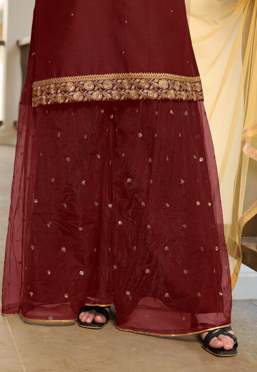 Embroidered Cotton Straight Kurta Set in Maroon