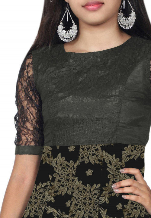 Embroidered Georgette Anarkali Kurta in Black