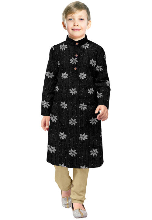 Embroidered Georgette Kurta Set in Black