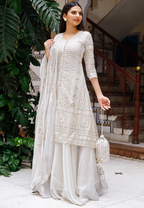 white lehenga choli