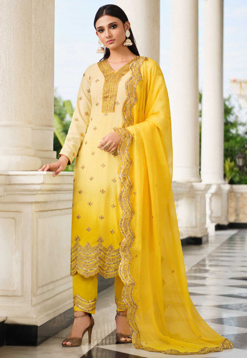 Buy Pakistani Salwar Suits Online In India At Best Prices. - Stylecaret.com