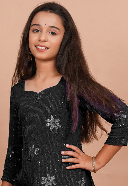 Embroidered Georgette Straight Kurta set in Black