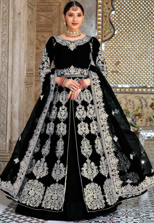 27 + Stunning Jacket Style Lehenga Ideas For A Winter Wedding | Indian  wedding outfits, Long blouse, Lehenga