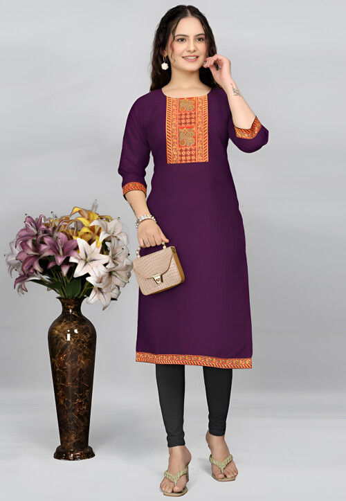 Embroidered Cotton Straight Kurta in Wine