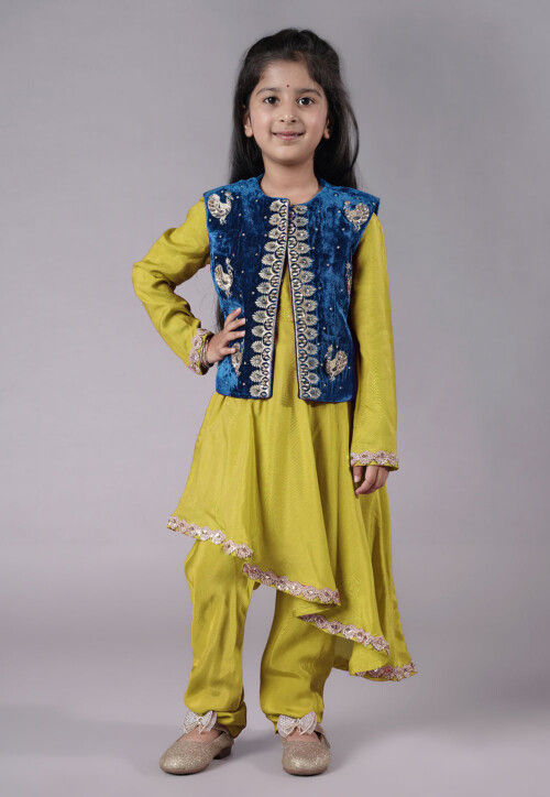 Embroidered Shantoon Asymmetric Kurta Set in Green and Blue