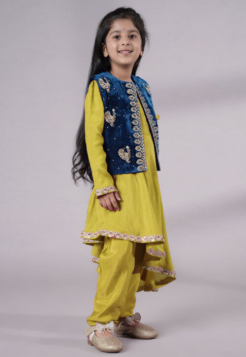 Embroidered Shantoon Asymmetric Kurta Set in Green and Blue