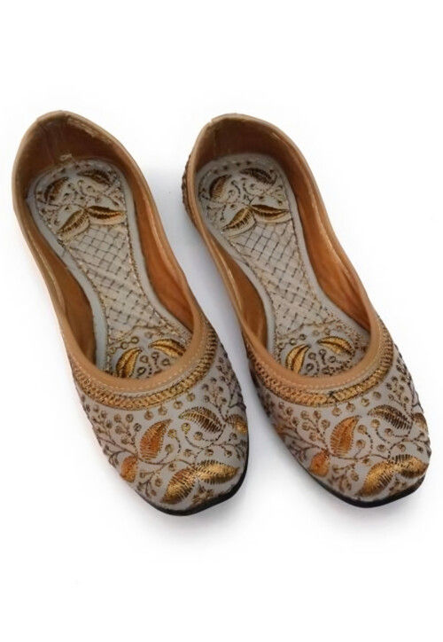 Embroidered Synthetic Women Jutti in Light Grey