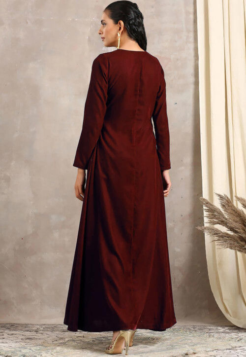 Embroidered Velvet Front Slit Kurta in Maroon