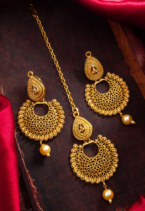 Buy Golden Polished Stone Studded Chandbali Earrings Set Online