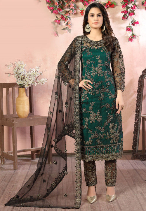 Online stitched pakistani suits shop