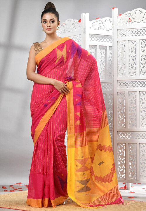 Handloom Cotton Jamdani Saree in Fuchsia