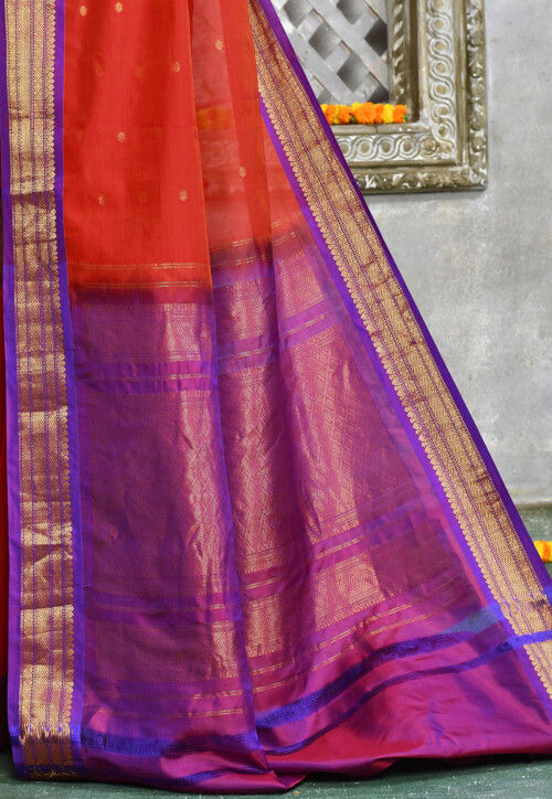 Handloom Pure Silk Cotton Gadwal Saree in Red