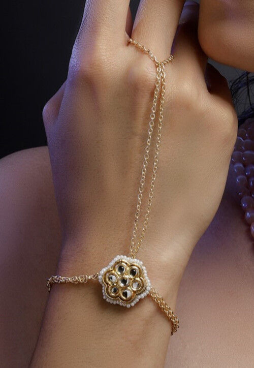 Kundan Haath Phool