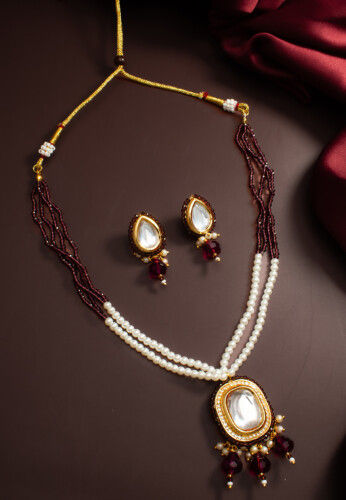 Kundan Necklace Set