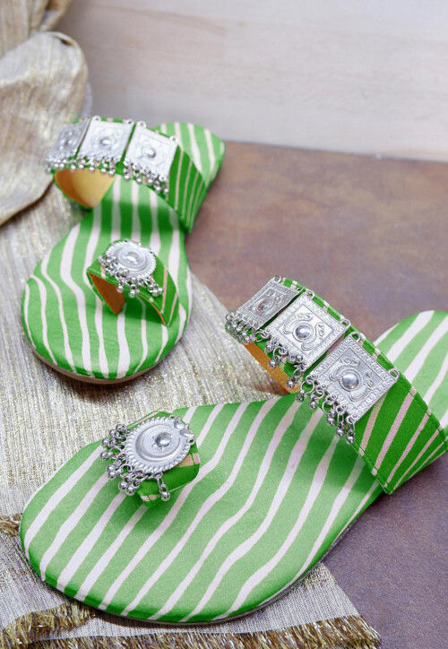 Leheriya Printed Georgette Kolhapuri in Green